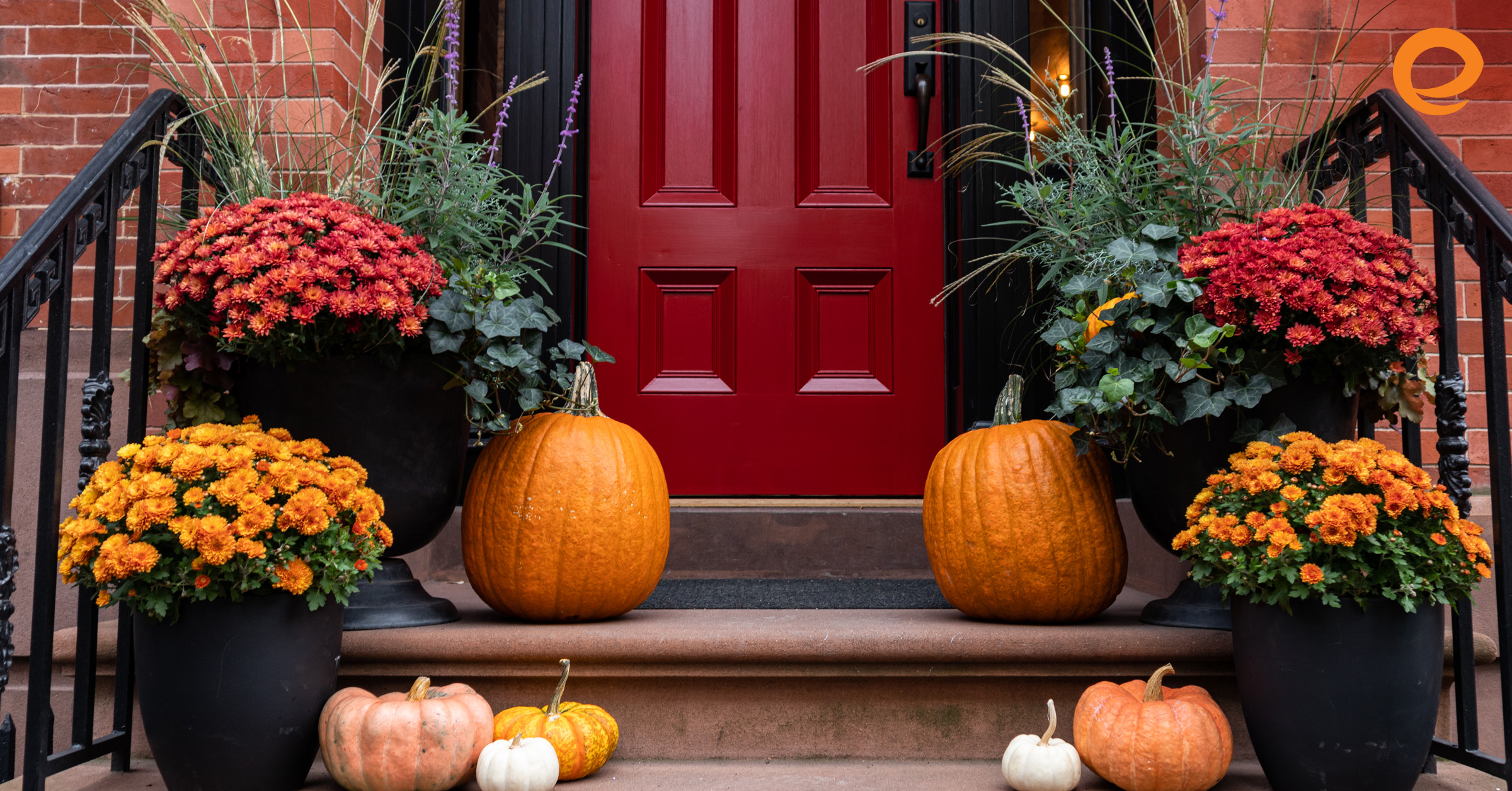 Fall Curb Appeal Ideas to Help You Sell Your House This Season