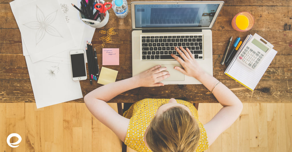 These 5 Real Estate Side Hustles Can Help Agents Make Some Extra Income